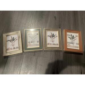 Set of 4 Decorative Photo Frames - 4x6 Size
